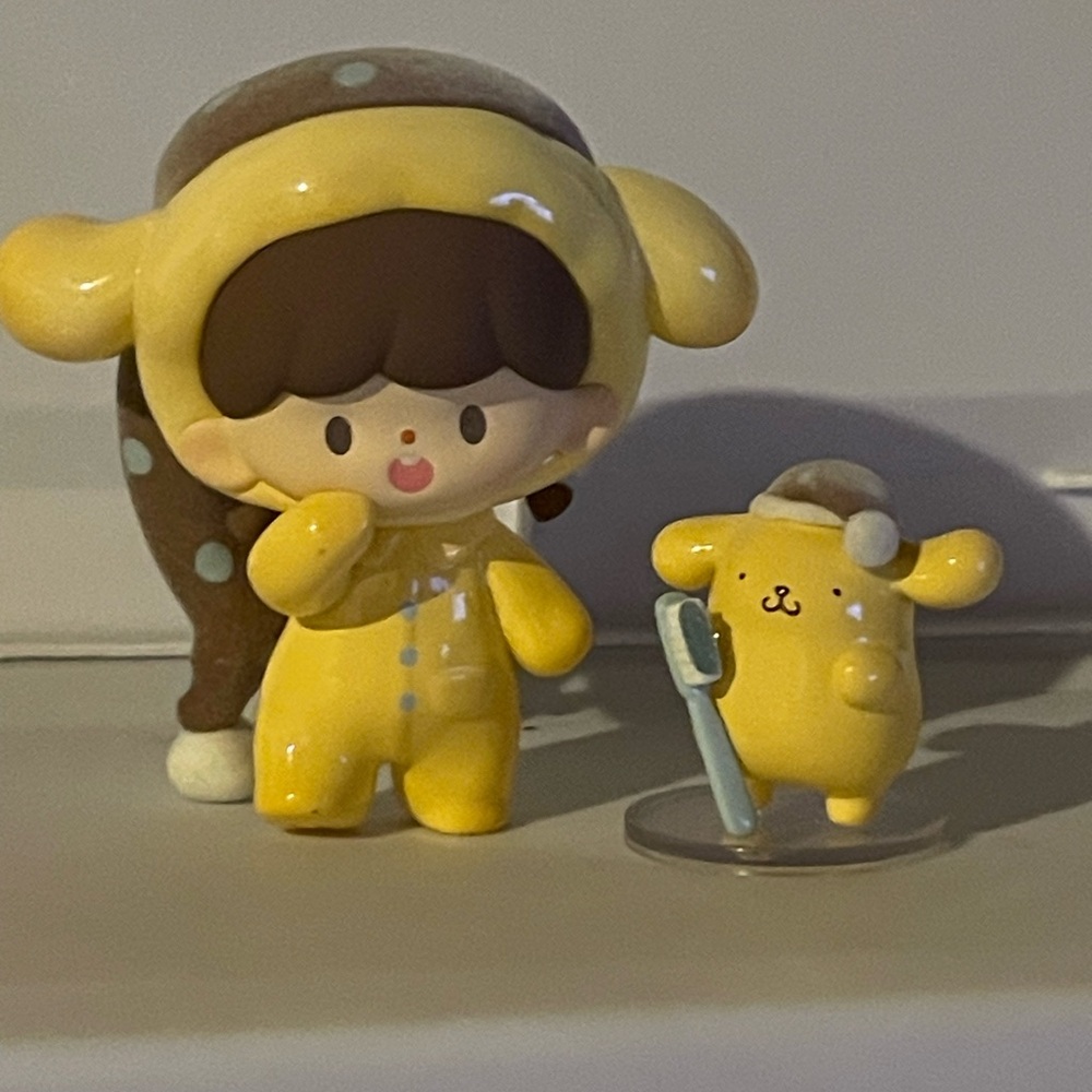 ZZOTON Pompompurin Figure – Preparation Before Bedtime Series Collectible”